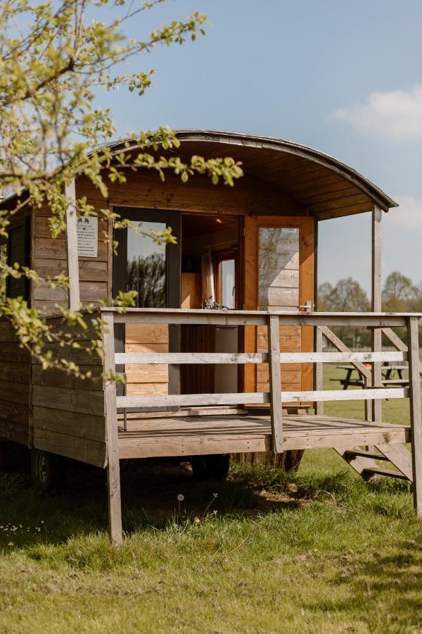 Camping de la Rue pipowagens Sleeuwijk Extérieur photo
