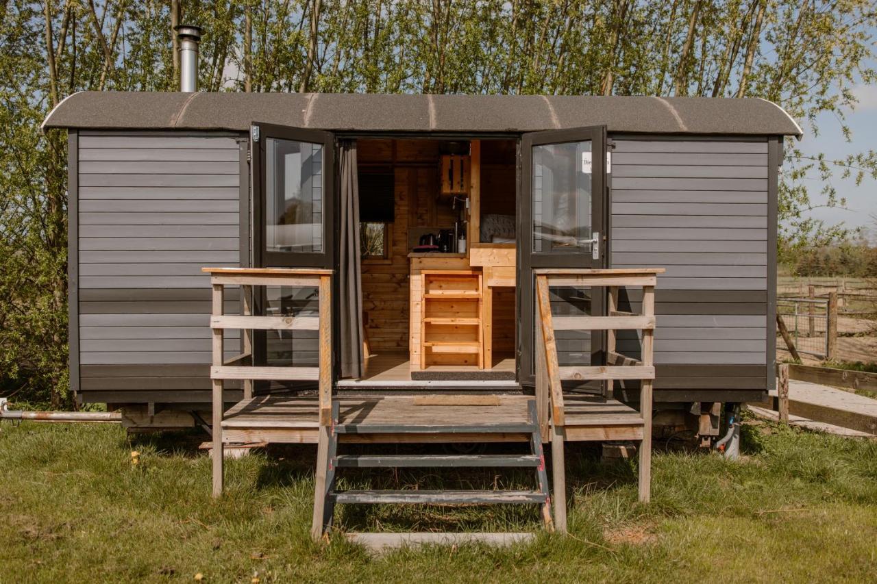 Camping de la Rue pipowagens Sleeuwijk Extérieur photo